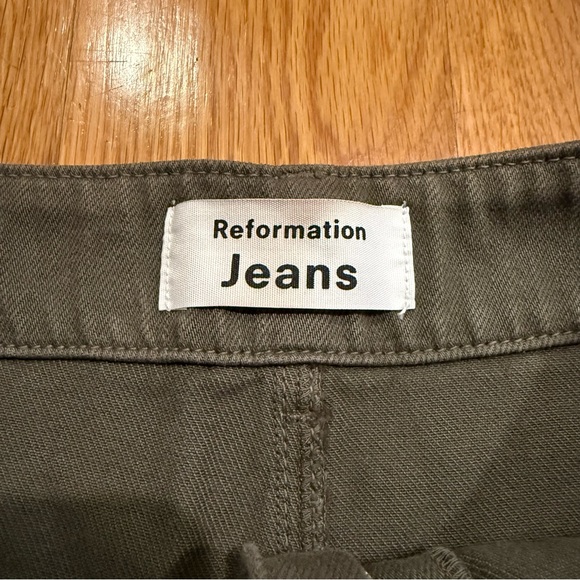 Reformation Army Green Utility Shorts - Picture 4 of 6